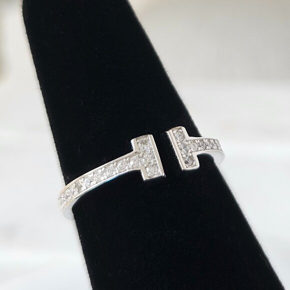 Tiffany 'T' inspired ring by Charmed Aroma, 925 Sterling Silver - Picture 2 of 5